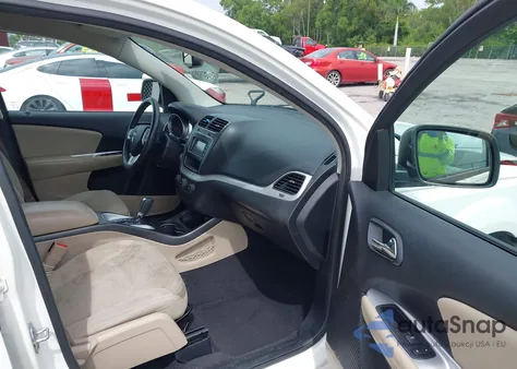 2017 Dodge Journey Sxt z USA, uszkodzony, nr VIN 3C4PDCBB1HT599721